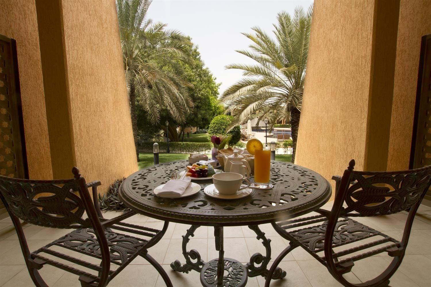 Golden Tulip Al Jazira Hotel & Resort Abu Dhabi Exterior foto