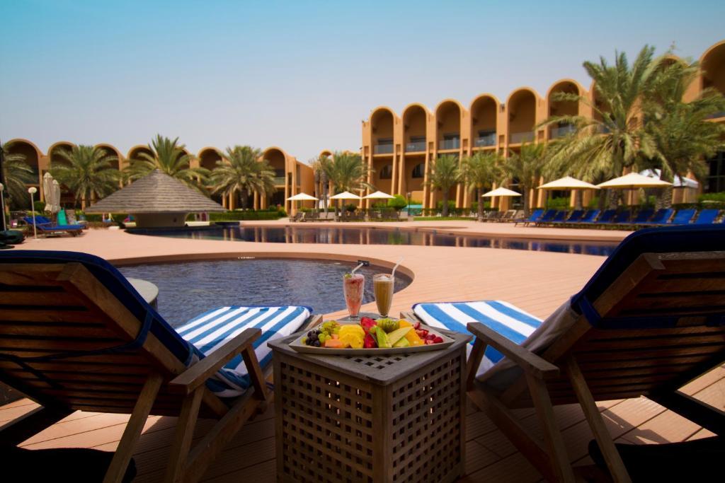 Golden Tulip Al Jazira Hotel & Resort Abu Dhabi Exterior foto